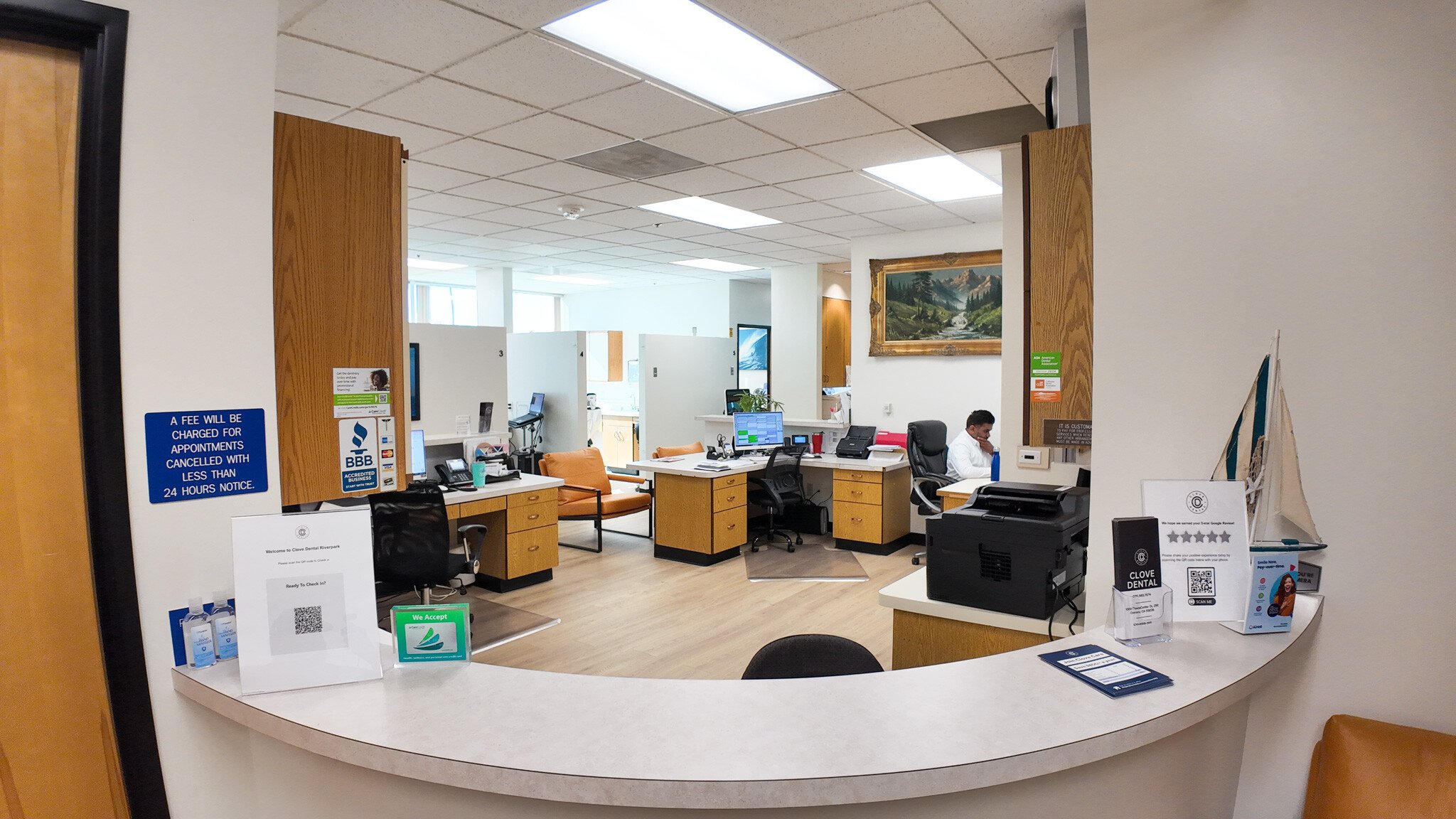 Dentist in Riverpark