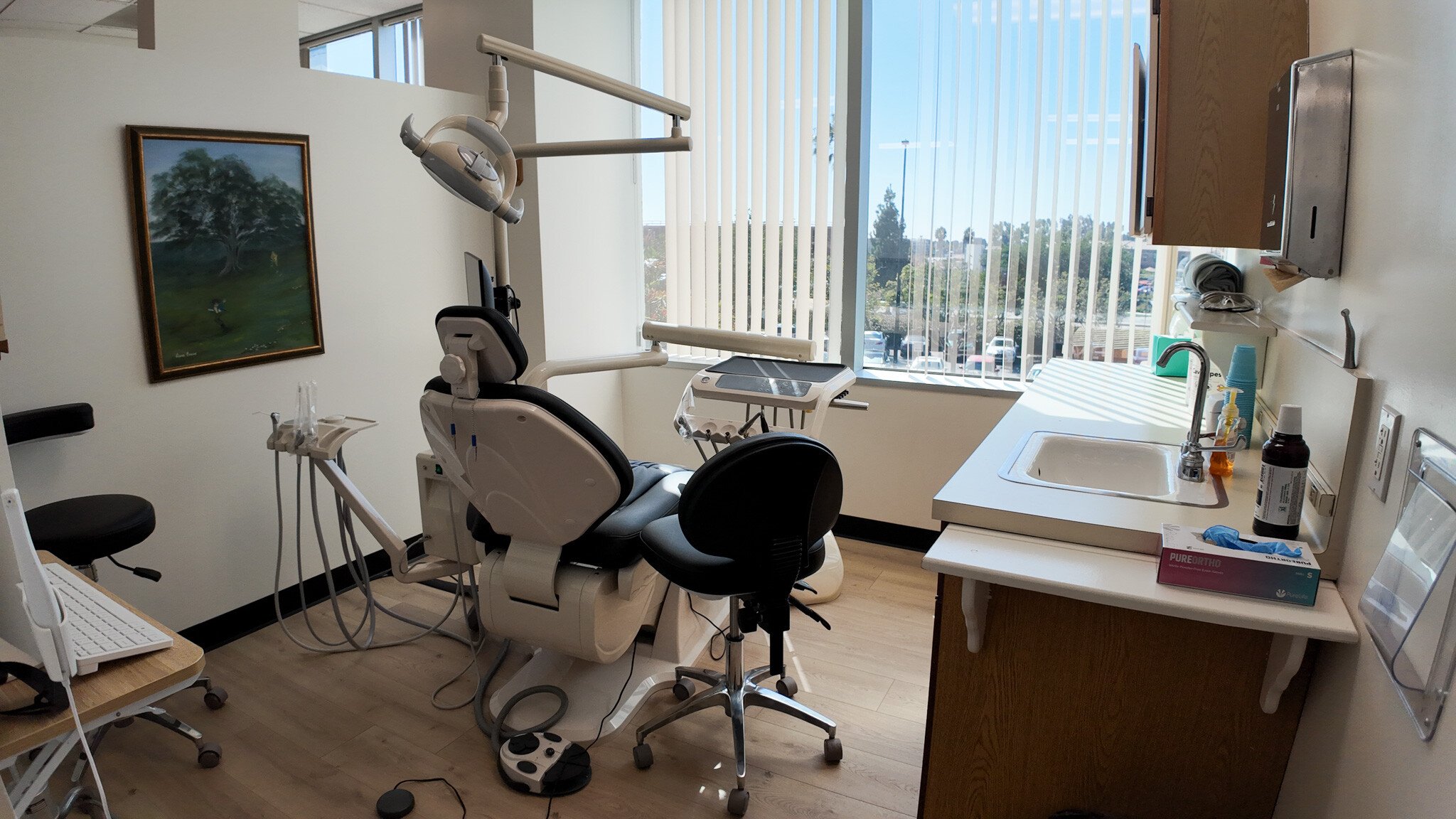 Dentist in Riverpark